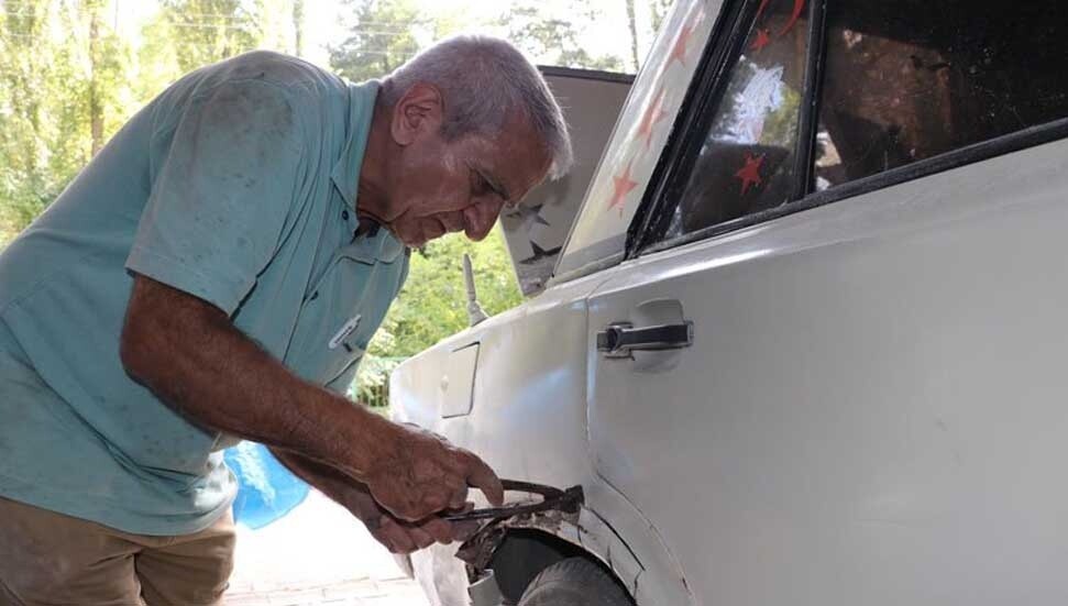 73 yaşındaki kaportacı mesleğine tutkuyla bağlı
