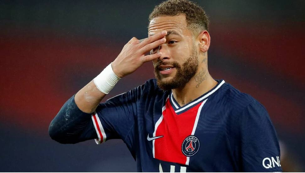 PSG'nin yıldızı Neymar, suç örgütü tarafından dolandırıldı