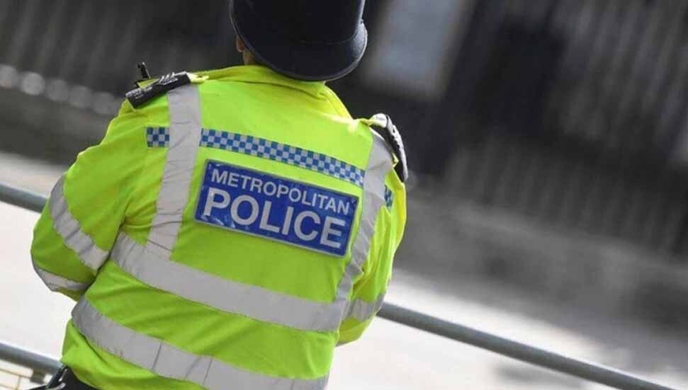 İngiltere'de yalan haber başlattığı iddiasıyla bir kişi gözaltına alındı