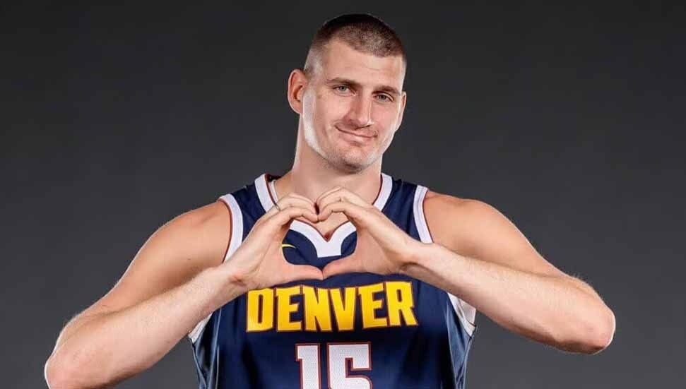 Nikola Jokic, NBA'de üçüncü kez en değerli oyuncu seçildi