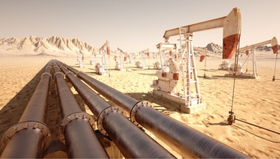 ABD ham petrol stokları beklenenden fazla azaldı