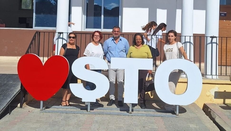 Şehit Turgut Ortaokulu’nda “Dünya Kız Çocukları Günü” etkinliği düzenlendi