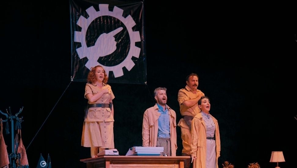 21. Kıbrıs Tiyatro Festivali kapsamında "Yaşamak mı, Yoksa Ölmek mi?” isimli oyun sahnelenecek