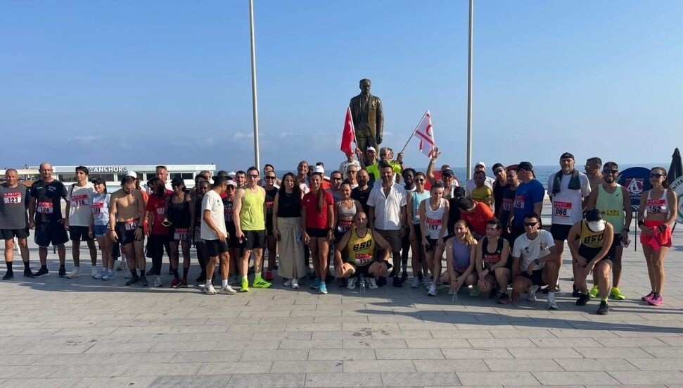 20 Temmuz Barış ve Özgürlük Yol Koşusu Girne'de gerçekleştirildi