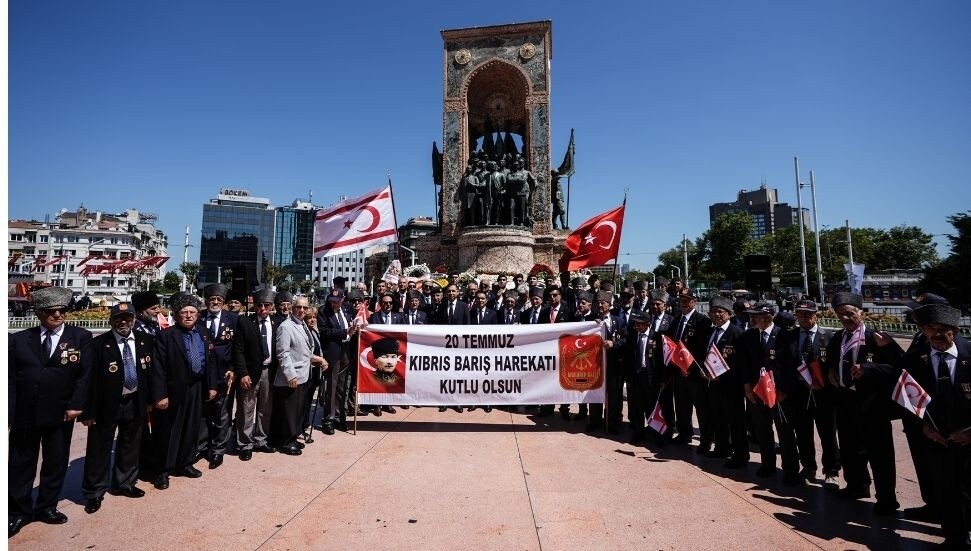 İstanbul'da, Kıbrıs Barış Harekatı'nın 51. yıl dönümü dolayısıyla tören düzenlendi