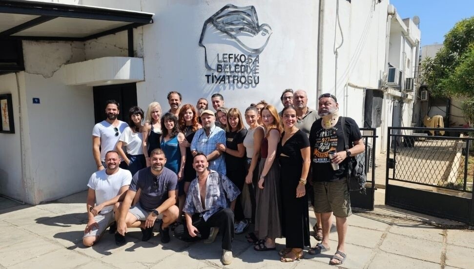 Lefkoşa Belediye Tiyatrosu 45’inci sezonunu “Sahnede Umut Yolu” temasıyla açtı
