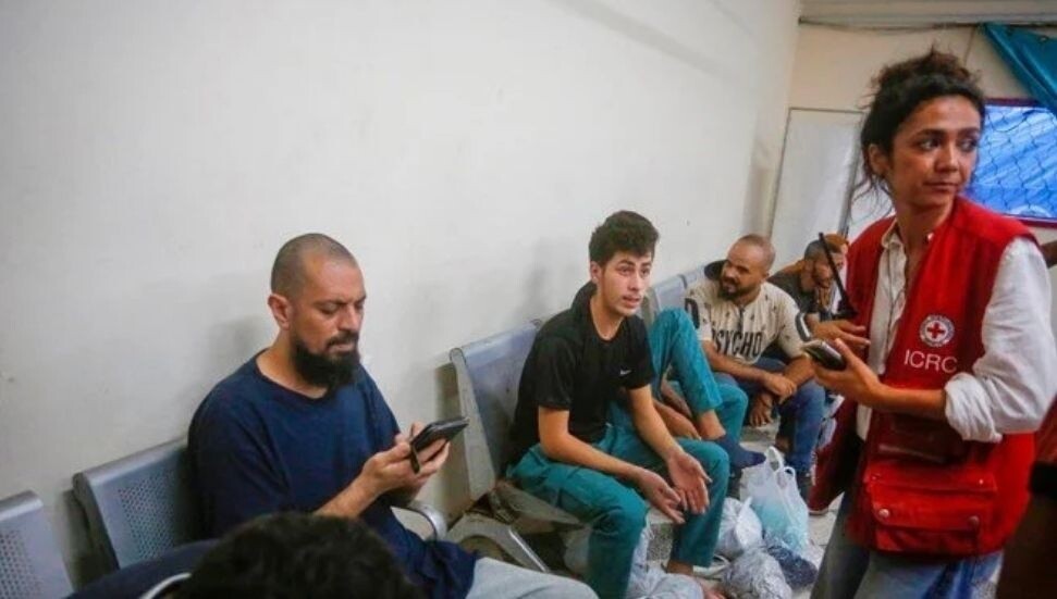 İsrail, Gazze’den alıkoyduğu 6 Filistinliyi işkence izleriyle serbest bıraktı
