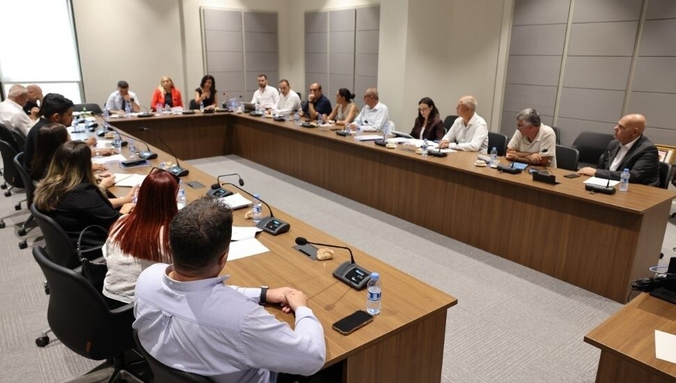 Cumhuriyet Meclisi Hukuk Komitesi seçim ve halkoylaması görüşmelerine başladı