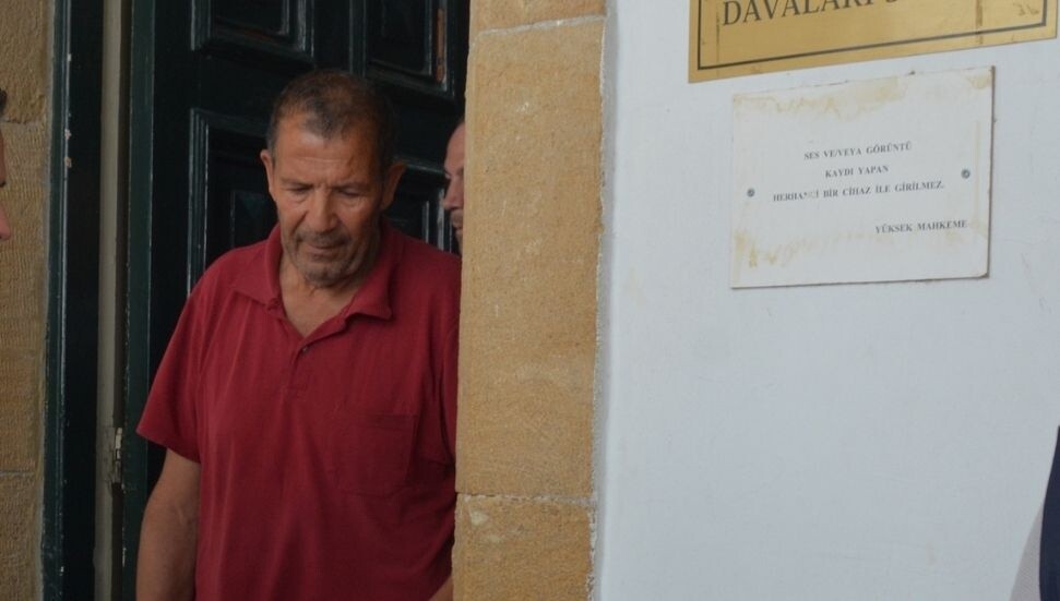 Ortağının izni olmadan, 6 taşınmazı ailesine devretmekle itham edilen Erçika 50 bin TL teminat ödeyecek