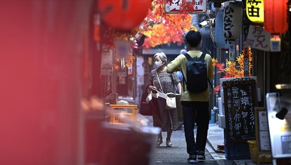 Japonya’da 100 yaşını aşanların sayısı ilk kez 99 bini geçti