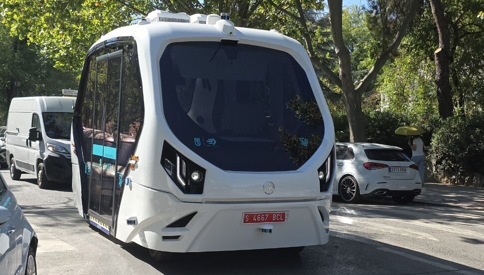 İspanya'da toplu ulaşımda ilk sürücüsüz elektrikli otobüs denemesi Madrid'de başladı