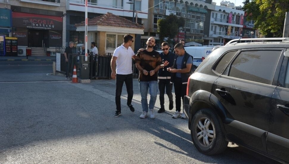 Daha önce de aynı suçu işlemişti: Uyuşturucudan yargılanan zanlıya 3 gün tutukluluk