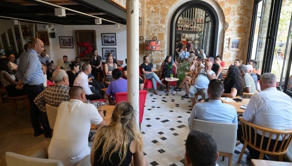 Harmancı, esnafla bir araya geldi: İplik Pazarı yayalaştırma projesi 15 gün içinde başlıyor