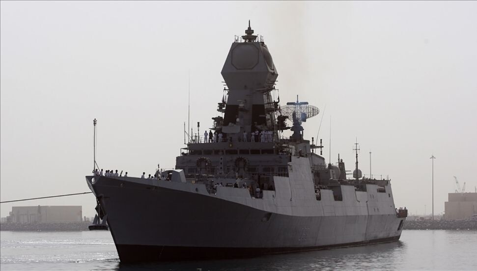 Hindistan savaş gemisi INS Trikand, Limasol’da ortak tatbikat için demirledi