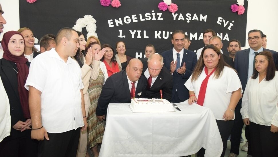 Engelsiz Yaşam Evi 1 yaşında: Öğrenciler ve aileleriyle kutlama etkinliği düzenlendi