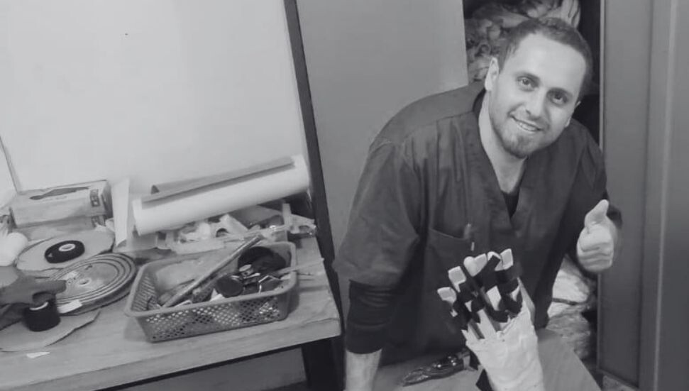 İsrail, Gazze'de Sınır Tanımayan Doktorlar'a saldırdı; 1 sağlık personeli hayatını kaybetti