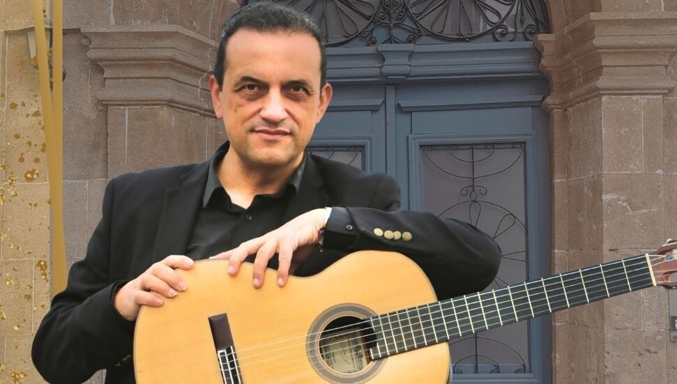 Lefkoşa’da unutulmaz bir klasik gitar gecesi: Enrique Muñoz