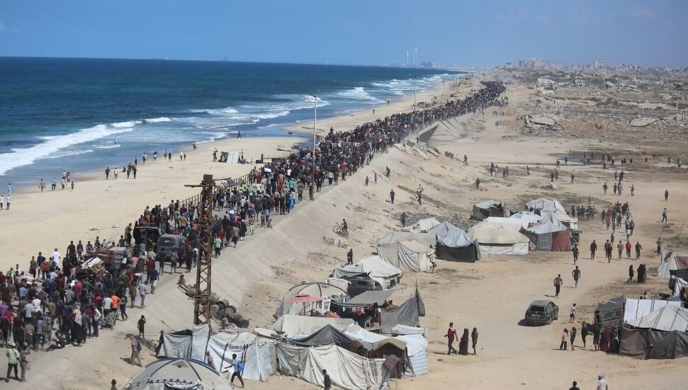 Ateşkesin ikinci günü: Gazze'ye dönüş devam ediyor