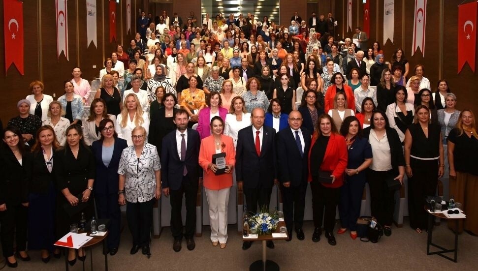 “Kalkınmanın Öncüleri: Kadın Girişimciler Buluşması”nda, kadınların başarısı vurgulandı