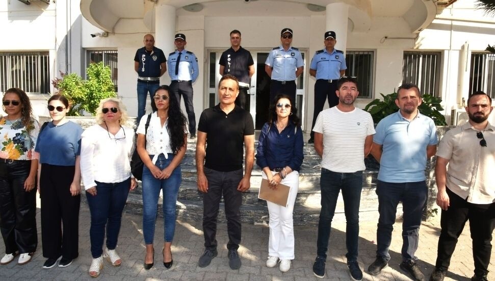 KTOEÖS, Maliye Bakanlığı önünde: Hazırlık ödeneği almayan 400 öğretmen için adım atılmadı