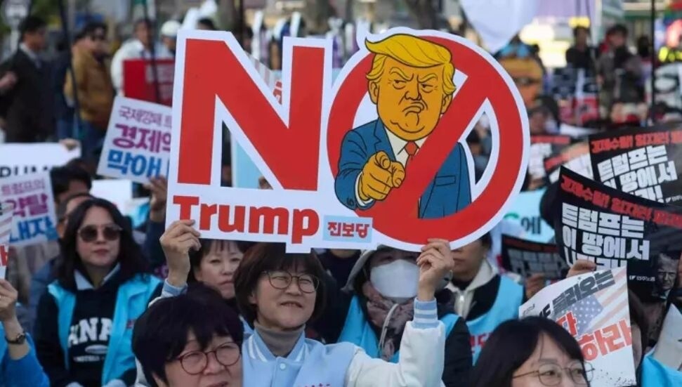 Güney Kore'de, Trump karşıtı gösteriler düzenlendi