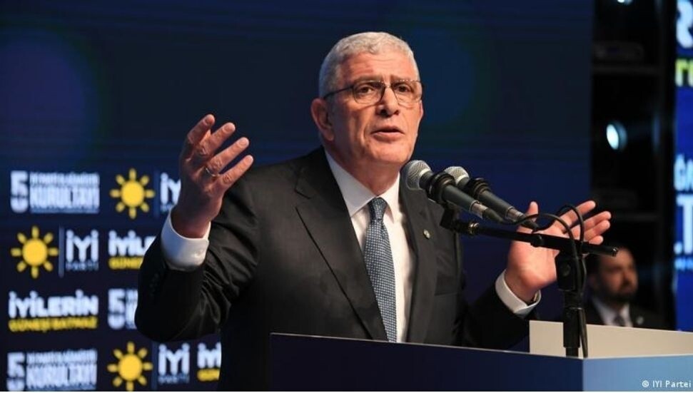 İYİ Parti’de Müsavat Dervişoğlu yeniden genel başkan seçildi