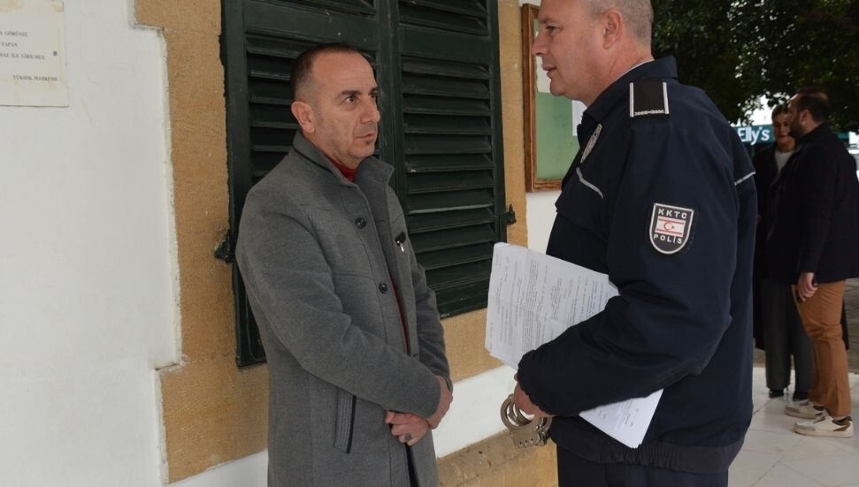 Eski eşini defalarca arayarak telefonda taciz etmekle itham edilen Cem Habulat, 1 gün daha tutuklu