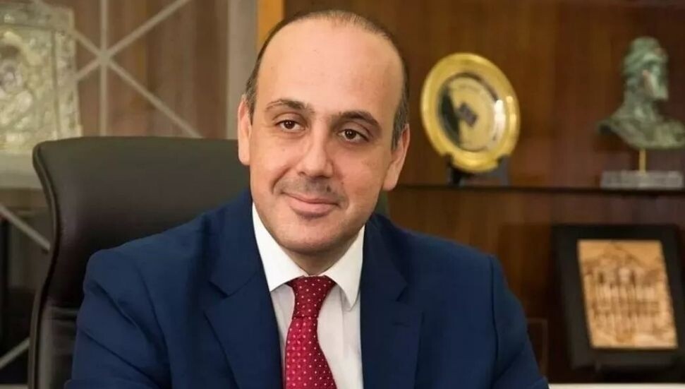 Baf Belediye Başkanı Fedonas Fedonos tecavüz iddiası nedeniyle açığa alınıyor