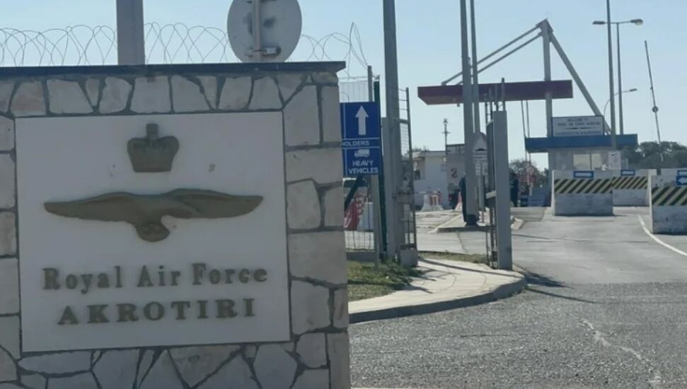 Ağrotur üssüne dün 2 "Wildcat" helikopteri konuşlandırıldı