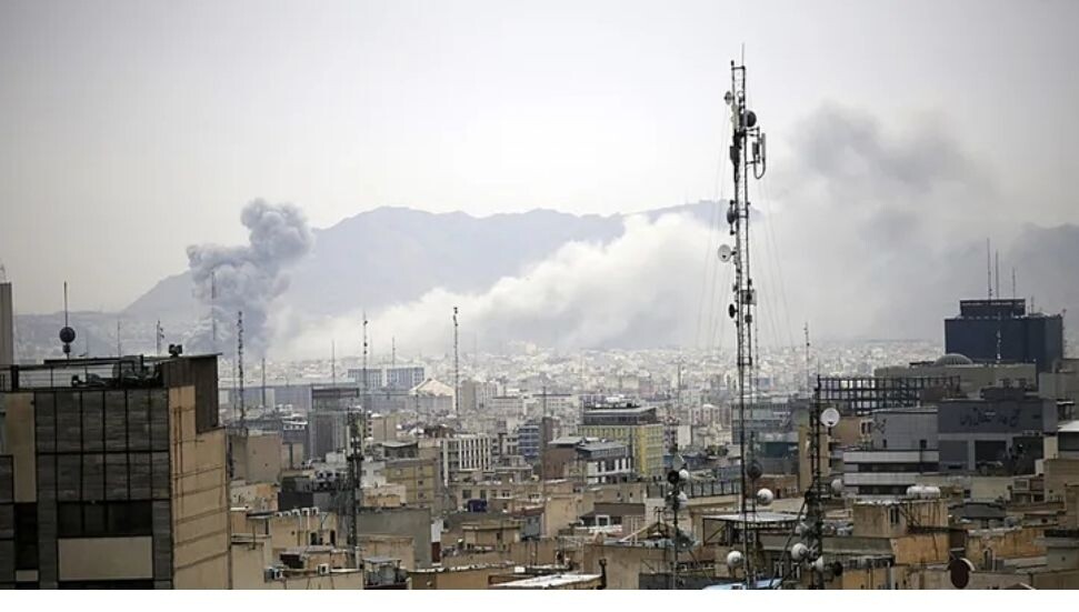 ABD ve İsrail’den İran’ın kuzeyine saldırı: Bender Enzeli hedef alındı