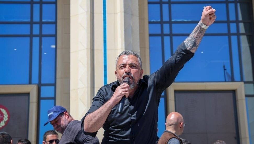 Ahmet Serdaroğlu: Pazartesi gününe ertelenen yasa tasarısına karşı Meclis önünde olacağız