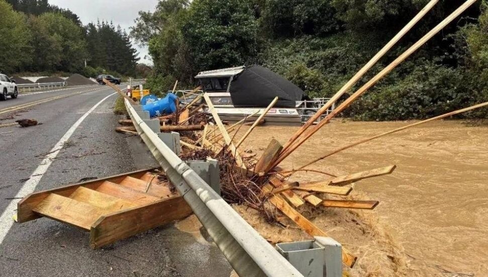 Yeni Zelanda'da şiddetli yağış: Acil durum ilan edildi
