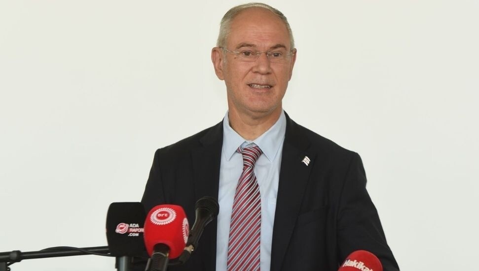Oğuzhan Hasipoğlu: KKTC vatandaşlarının özel sektördeki oranı yüzde 50'nin altında