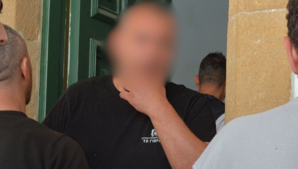 Askeri yasak bölgede yüklü miktarda etle yakalandığı söylenen zanlı cezaevinde