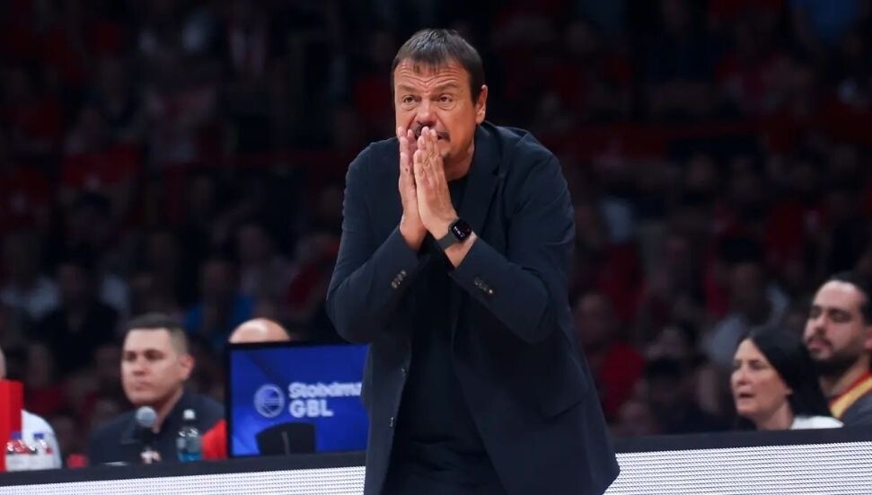 Ergin Ataman'ın Panathinaikos'unu deviren Olympiakos şampiyon oldu