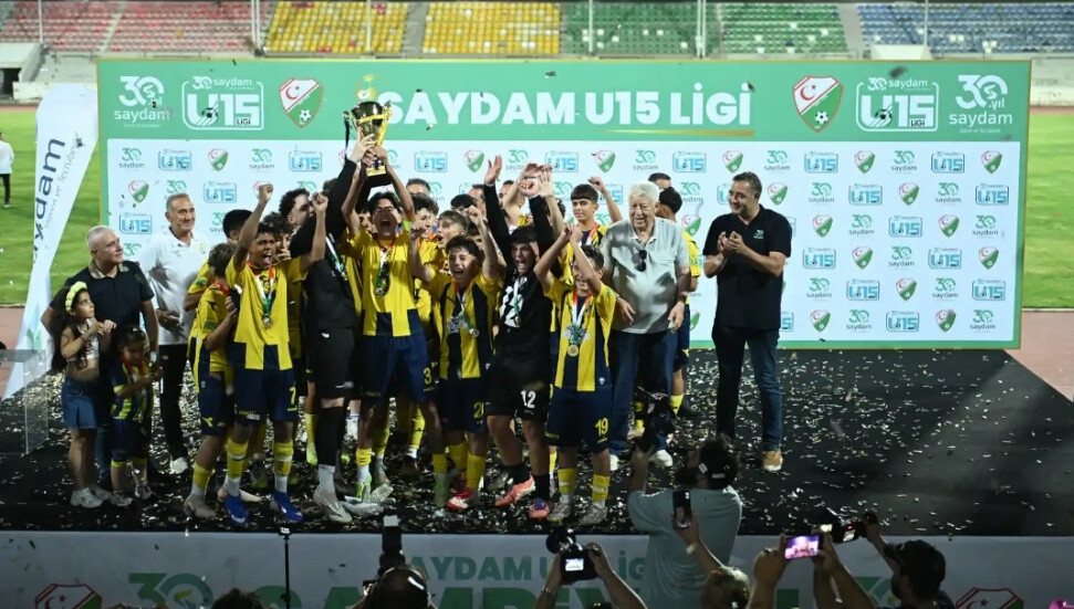 Doğan Türk Birliği, Saydam U15 Ligi finalinde Düzkaya'yı geçerek şampiyon oldu!
