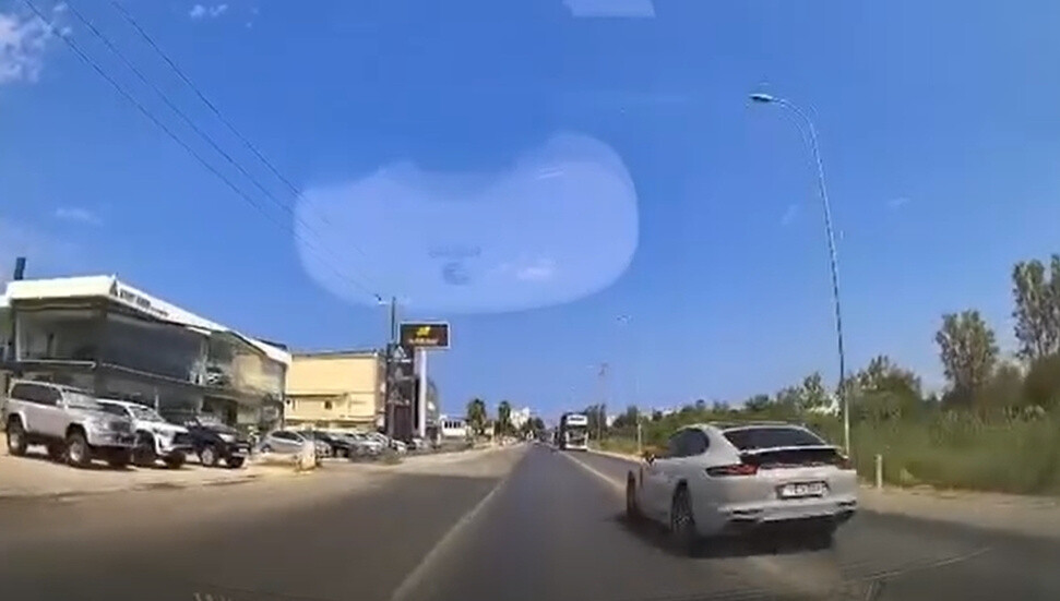 Sosyal medyadaki tehlikeli sürüş görüntüsü üzerine tespit edildi, 12 bin TL'yi aşan ceza kesildi