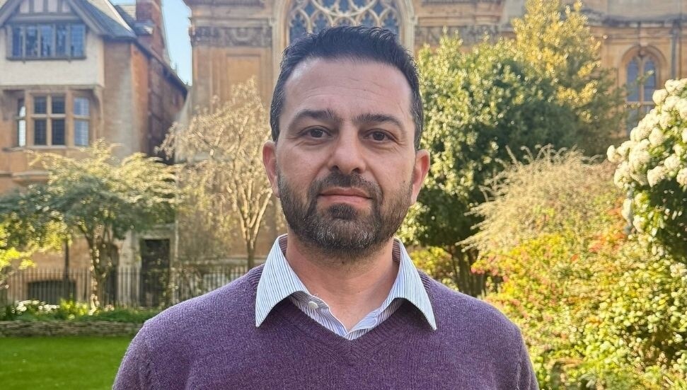 DAÜ'lü Prof. Dr. Erginel, Oxford Üniversitesi'nde misafir akademisyen oldu