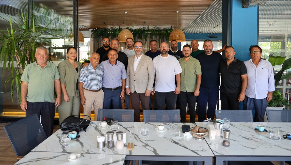 Hasan Sadıkoğlu, Muhtarlar Günü’nde muhtarlarla bir araya geldi: İhtiyaçlar değerlendirildi