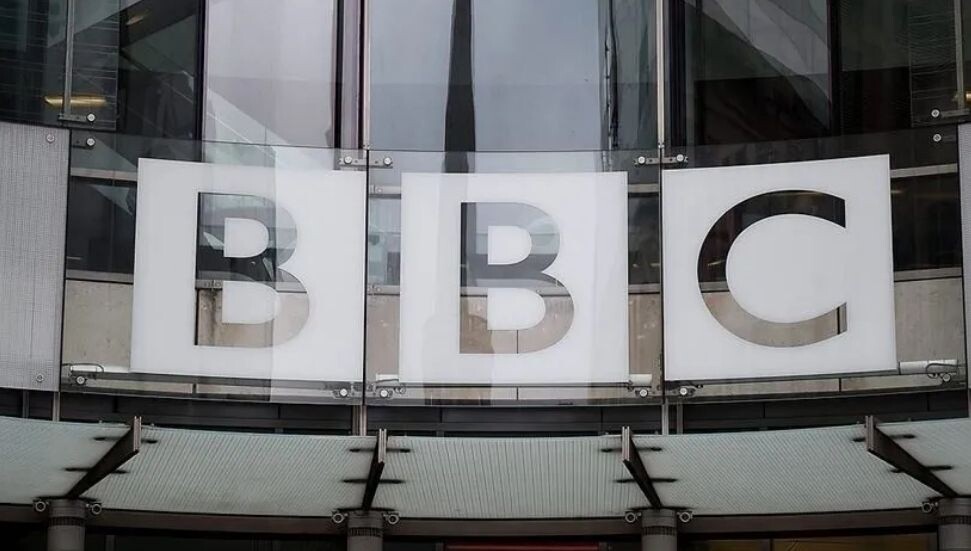 BBC’den tasarruf kararı: 2 kanal ve 1 radyo kapanacak bazı çalışanları işten çıkaracak