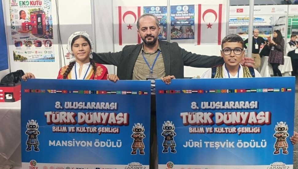 Hala Sultan İlahiyat Koleji öğrencilerinden uluslararası şenlikte çifte ödül