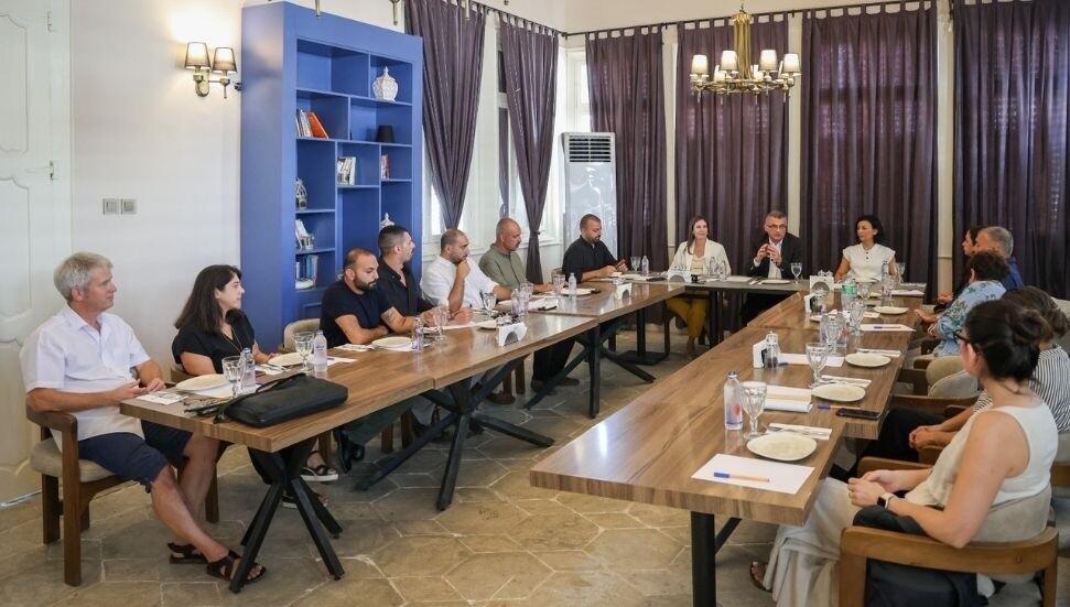 Erhürman, arkeologlarla buluştu: Kültürel miras alanında aktif rol alma vurgusu