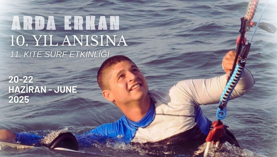 Arda Erkan anısına “Başka Ardalar Ölmesin” sloganıyla 11. Geleneksel Kite Surf Etkinliği düzenleniyor