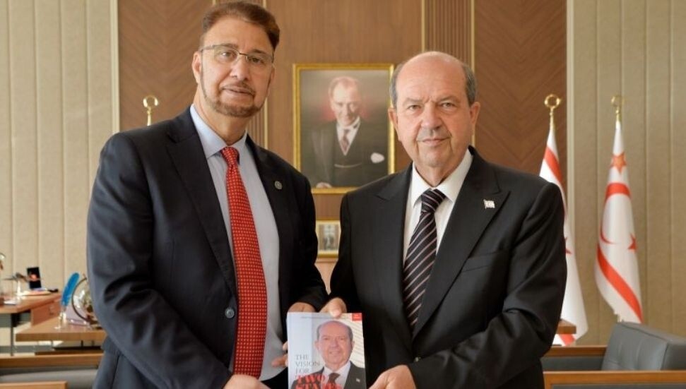 İngiltere Milletvekili Khan’ın istifası Rum basınında: Dışişleri Bakanlığı ve dernekler memnun