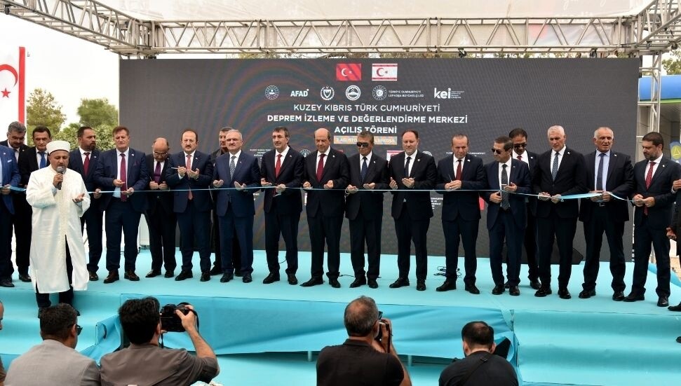 Deprem İzleme ve Değerlendirme Merkezi hizmete açıldı: Vatandaşın huzuru için çalışmaya devam!