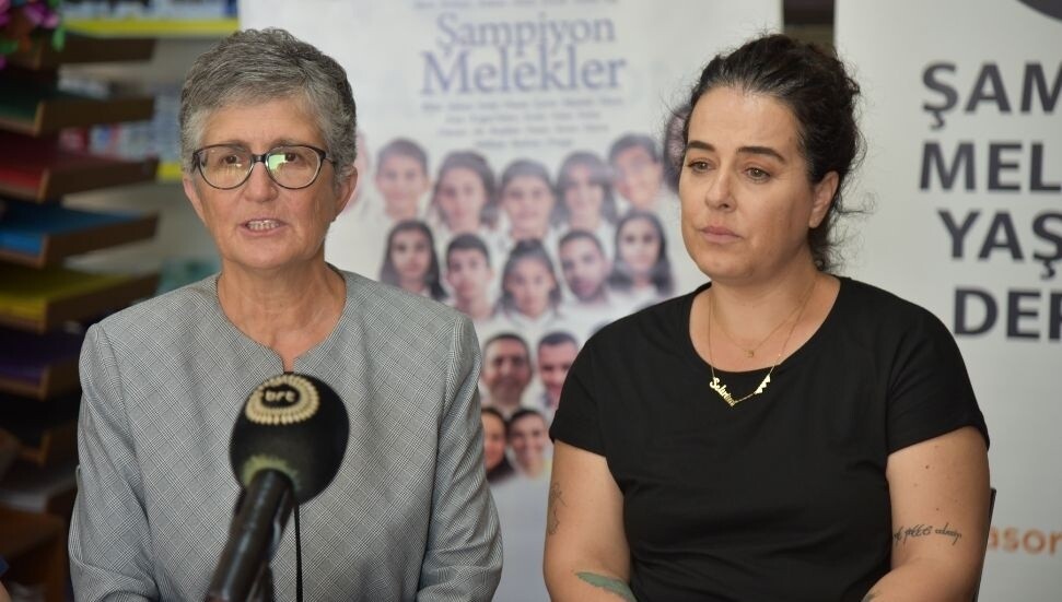 Şampiyon Melekleri Yaşatma Derneği’nden 105 öğrenciye burs desteği: 2 milyon 295 bin TL'lik destek!