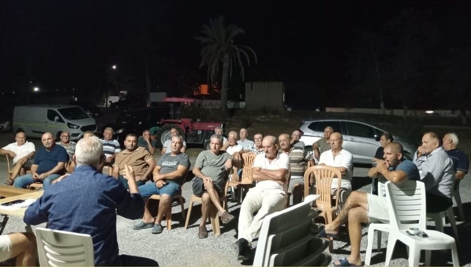 İskele zeytin üreticileri, dayanışma toplantısında bir araya geldi: Sektörü tehlikeye sokmayın!