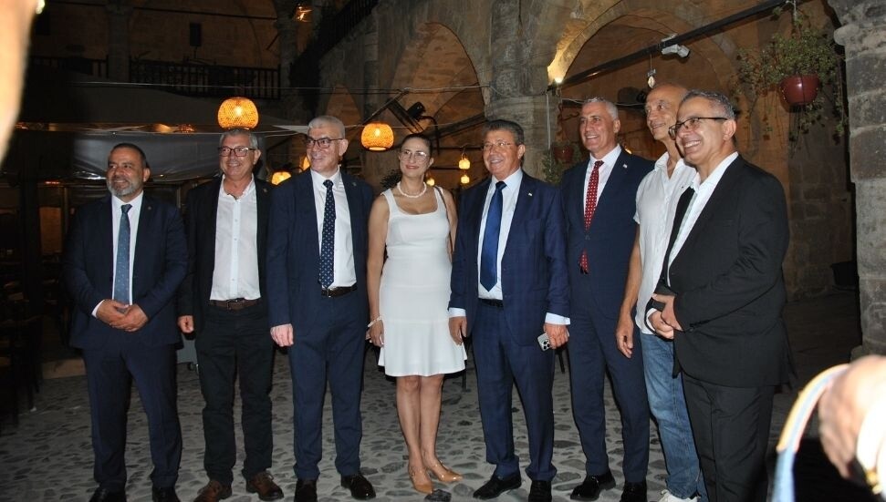 “Kıbrıs’ın Geleneksel İçkisi Zivaniyanın Yolculuğu” etkinliği: Coğrafi işaret sertifikaları verildi