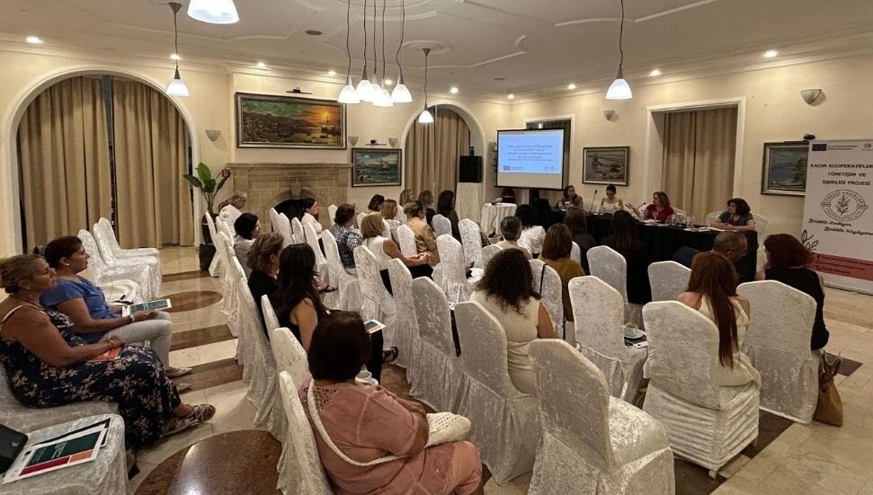 Girne’de kadın kooperatiflerine yönelik gelişim alanları paneli: İtalya deneyimleri sunuldu