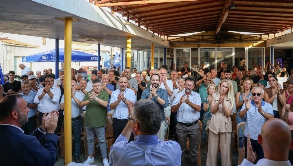 Erhürman Bostancı’da halkla buluştu: Hiç kimse bu halkın dünyayla buluşmasına engel olamayacak!